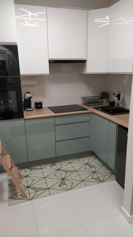 Grochowska Apartment ワルシャワ エクステリア 写真