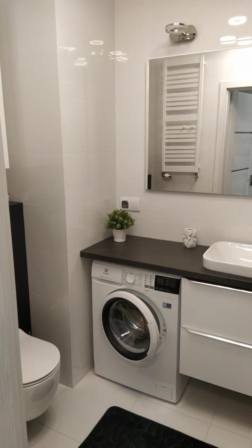 Grochowska Apartment ワルシャワ エクステリア 写真