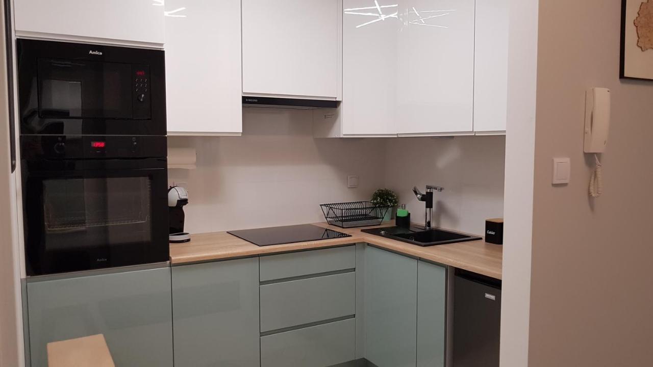 Grochowska Apartment ワルシャワ エクステリア 写真